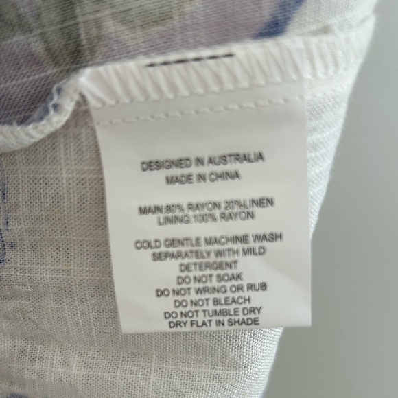 NWT Label Of Love Linen Blend La Dolce Vita Italian Postcard Dress Size Small - Picture 8 of 8